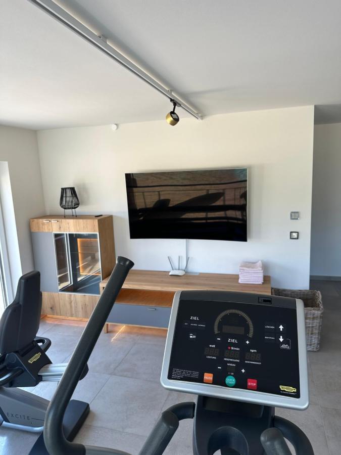 ואסרבורג Poolhaus Bodensee Ideal Fuer Geschaeftsreisende מראה חיצוני תמונה